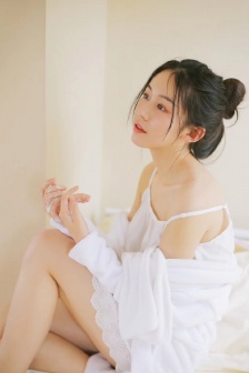 放荡女人图片